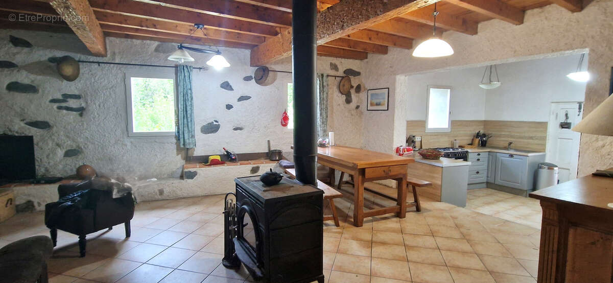 Maison à PRATS-DE-SOURNIA