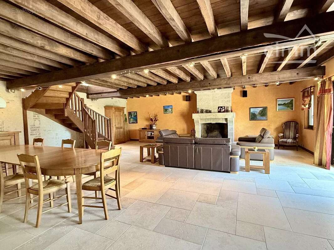 Maison à TOURAILLES