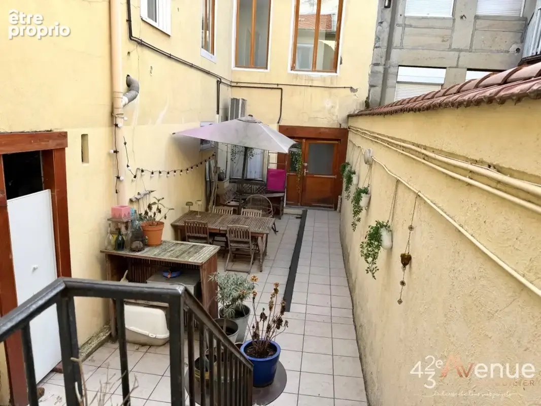 Appartement 3 pièces 68 m² à vendre à Saint-Etienne (42000) - photo 3