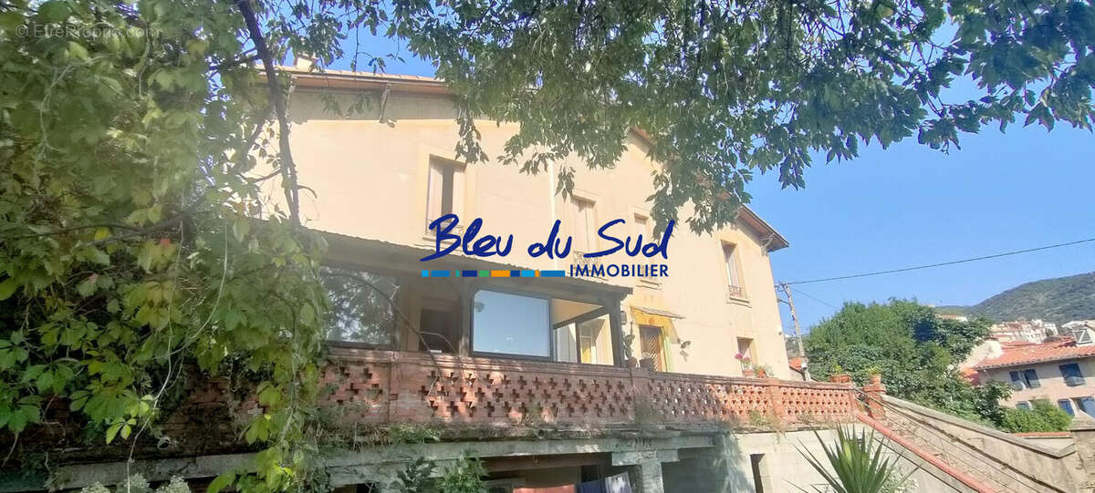 Facade depuis jardin