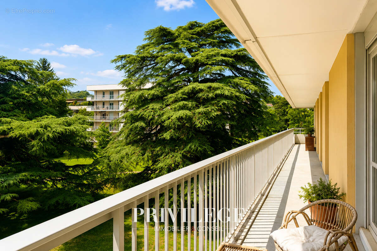 Appartement à LYON-9E