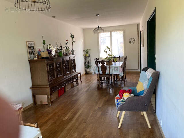 Maison à LUIGNY