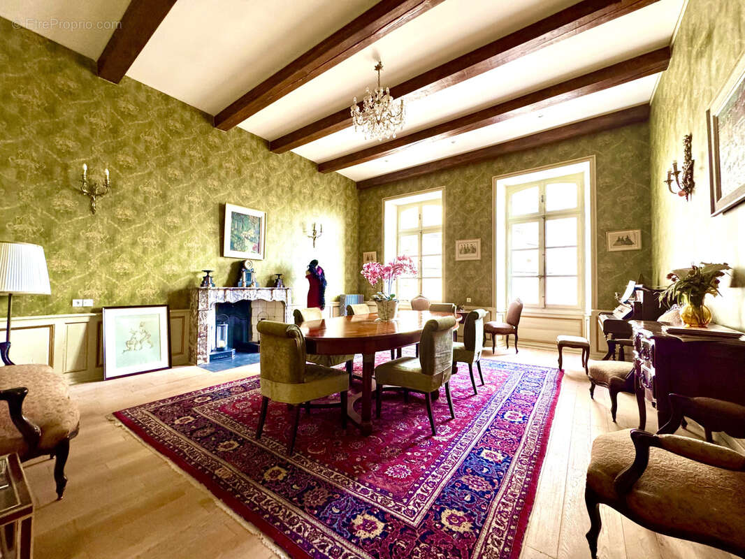 Maison à BOURG-SAINT-ANDEOL