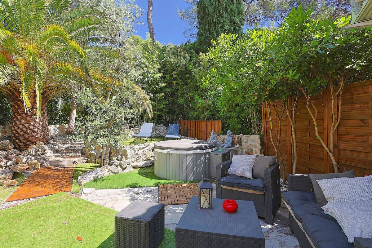 Maison à MOUGINS