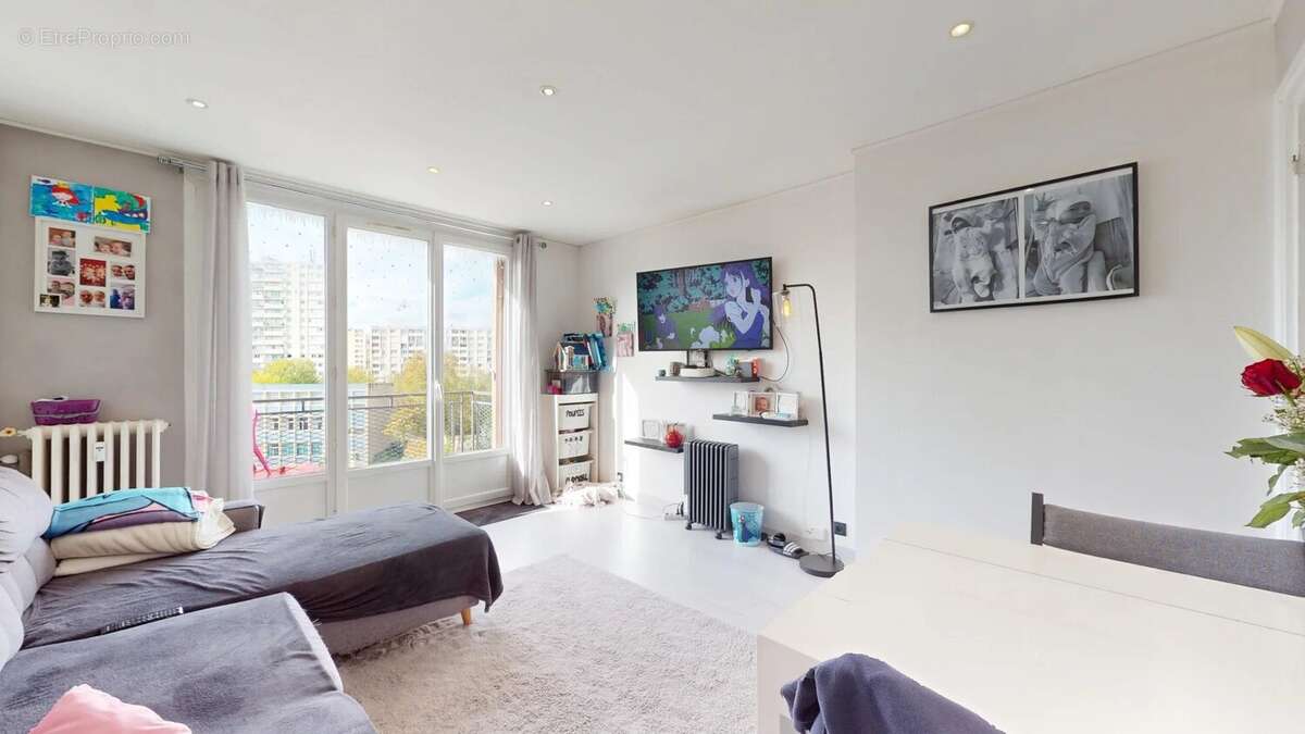 Appartement à CHELLES