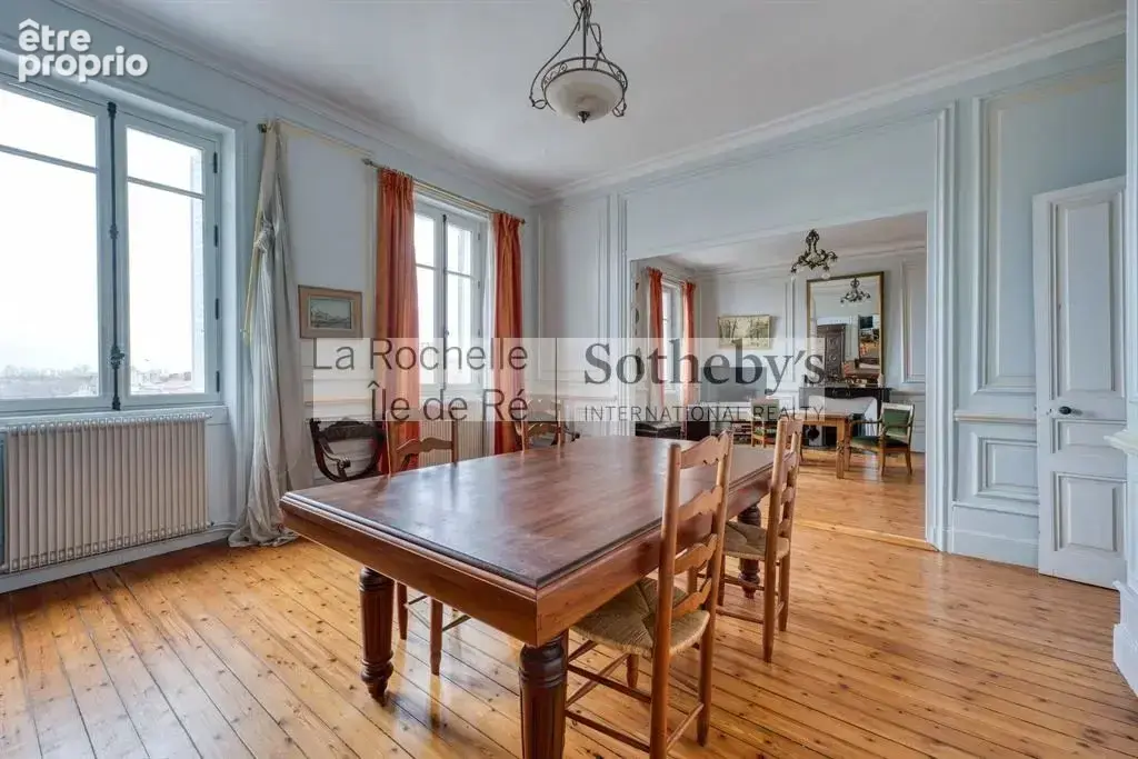 Appartement en centre ville de 110m2 avec deux chambres et ascen - photo 8