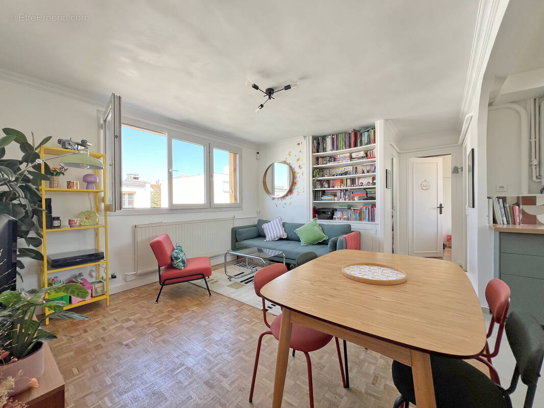 Appartement à ASNIERES-SUR-SEINE