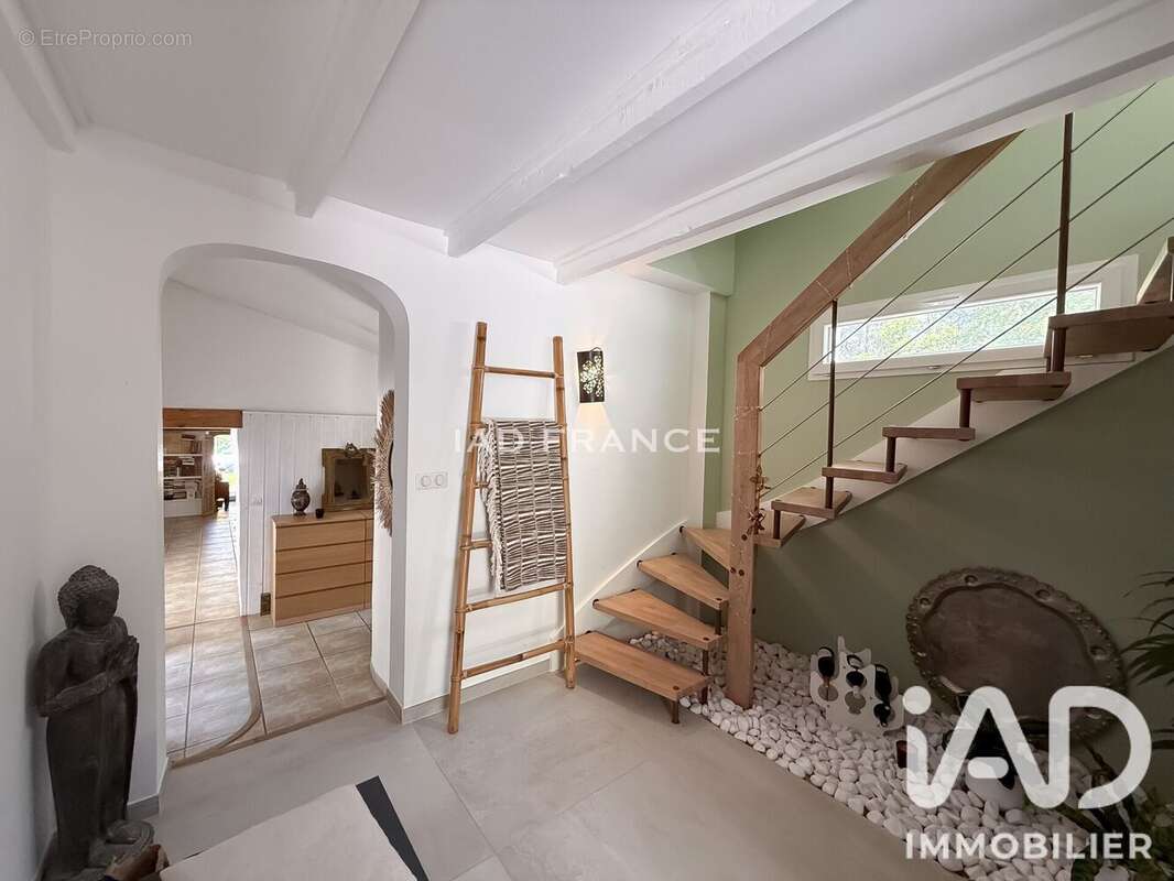 Photo 9 - Maison à PEYNIER