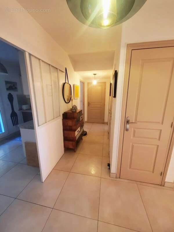 Appartement à VILLENEUVE-LOUBET
