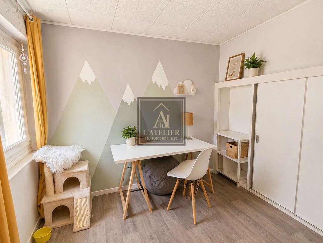 Maison de village de 142 m2 avec de nombreuses chambres, cave et grenier - photo 14