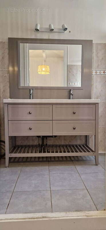 Maison à AUTHON-EBEON