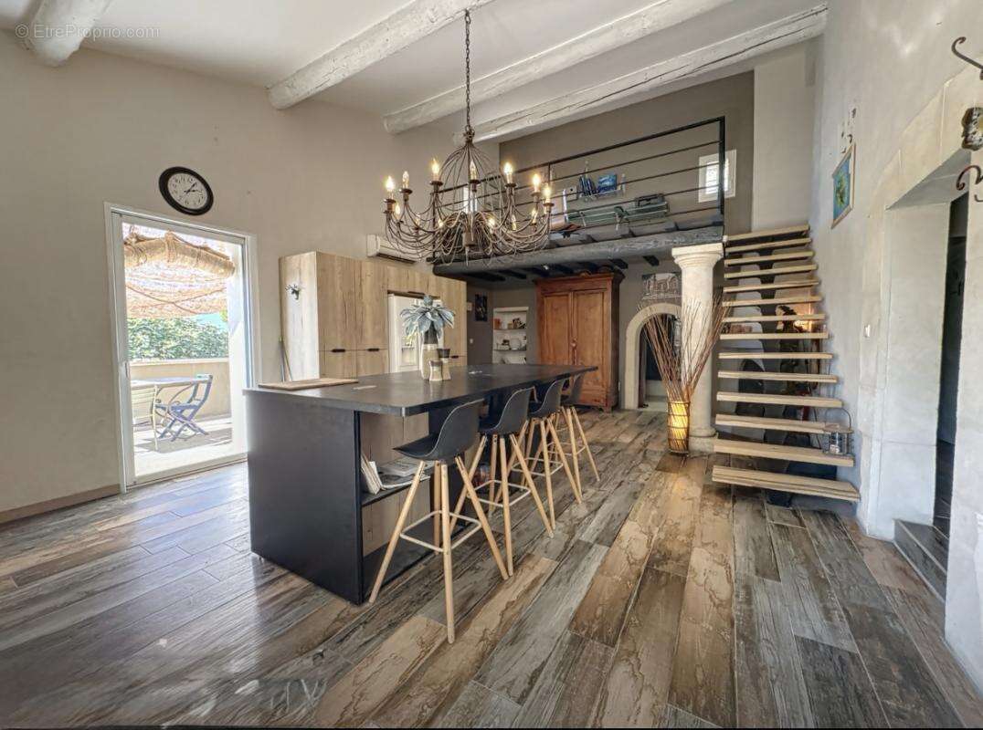 Maison à CHEVAL-BLANC