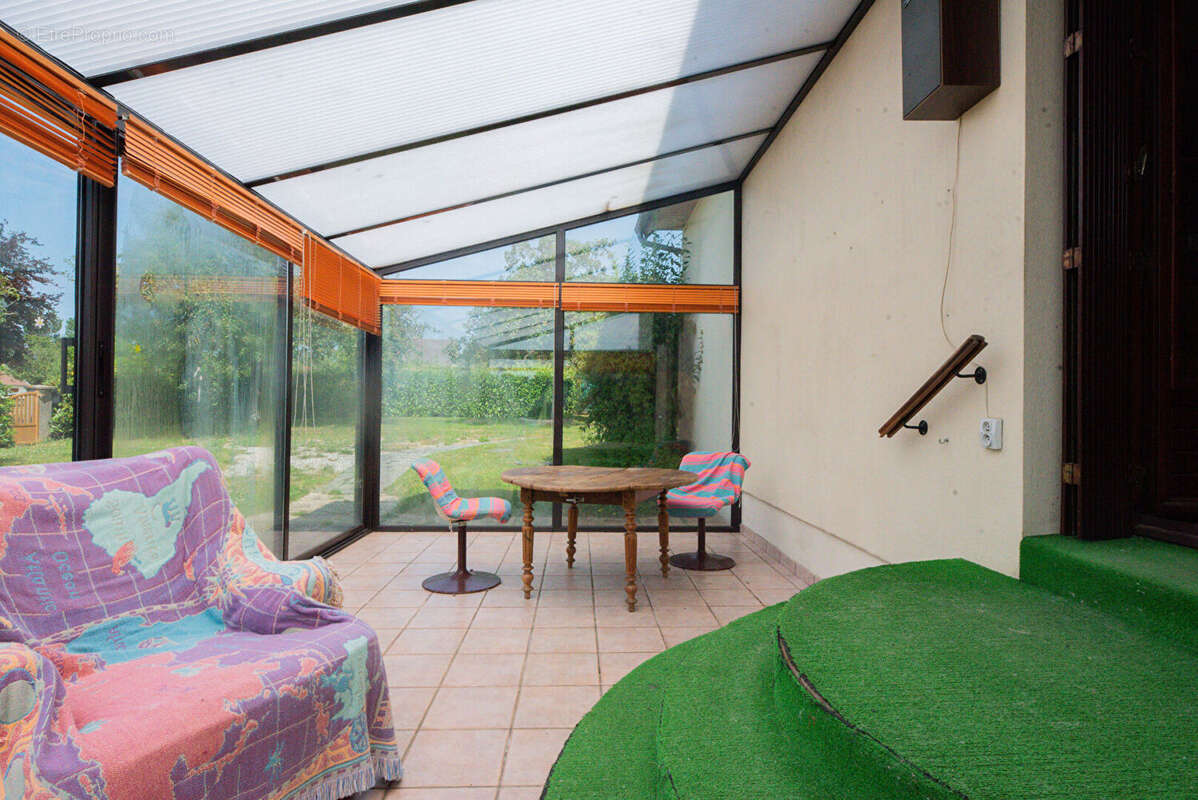 Maison à POINTEL