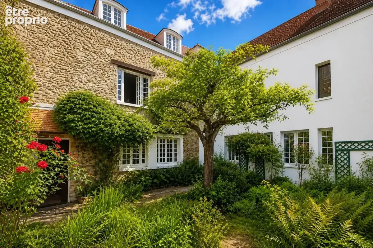 Maison à EPERNON