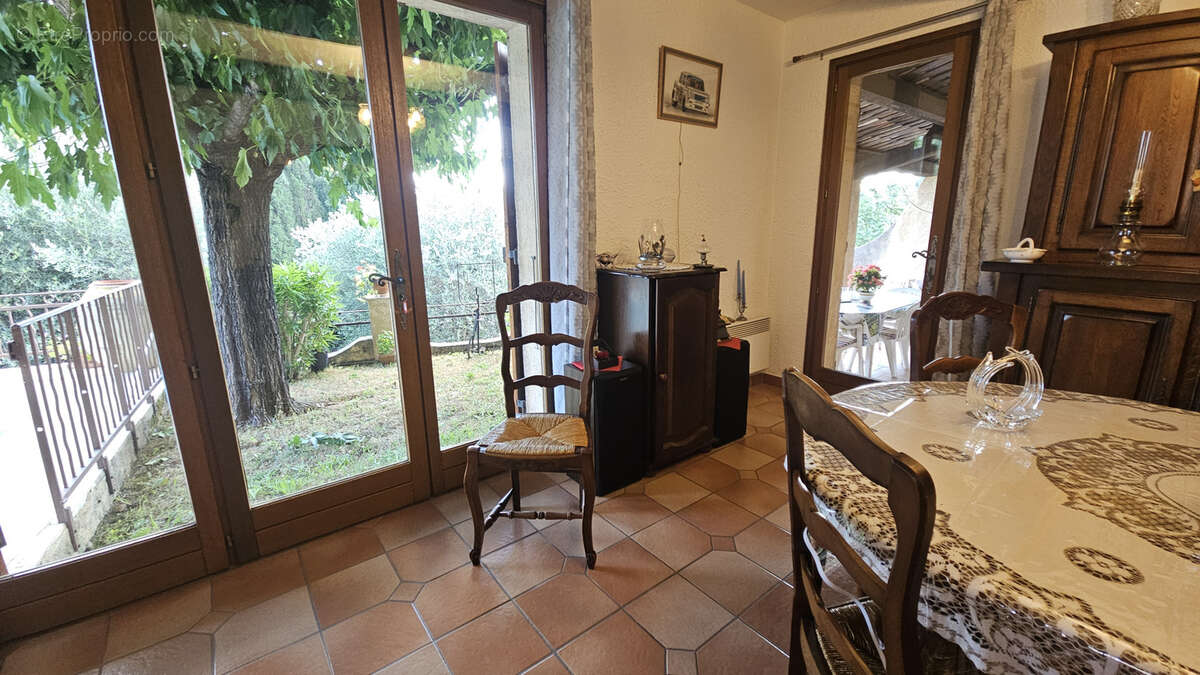 Maison à PEYMEINADE