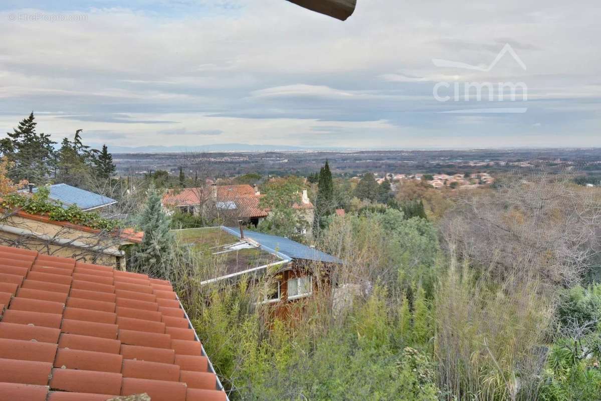 Maison à LAROQUE-DES-ALBERES