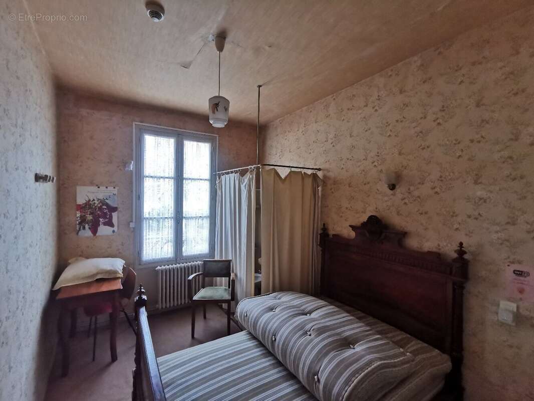 Ancienne auberge  fort potentiel - photo 15