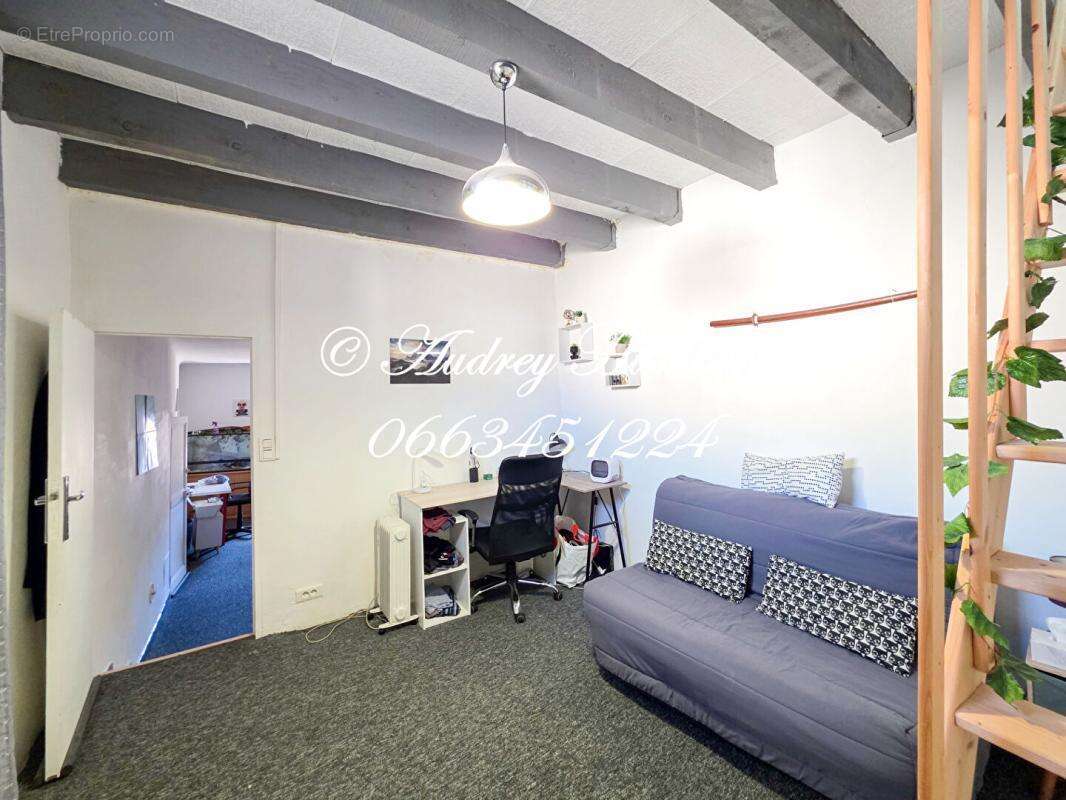 Maison à LA TOUR-D'AIGUES