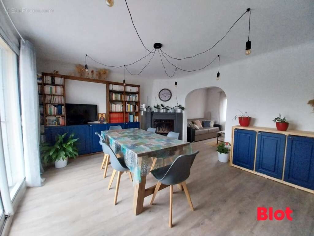 Maison à GRAND-FOUGERAY