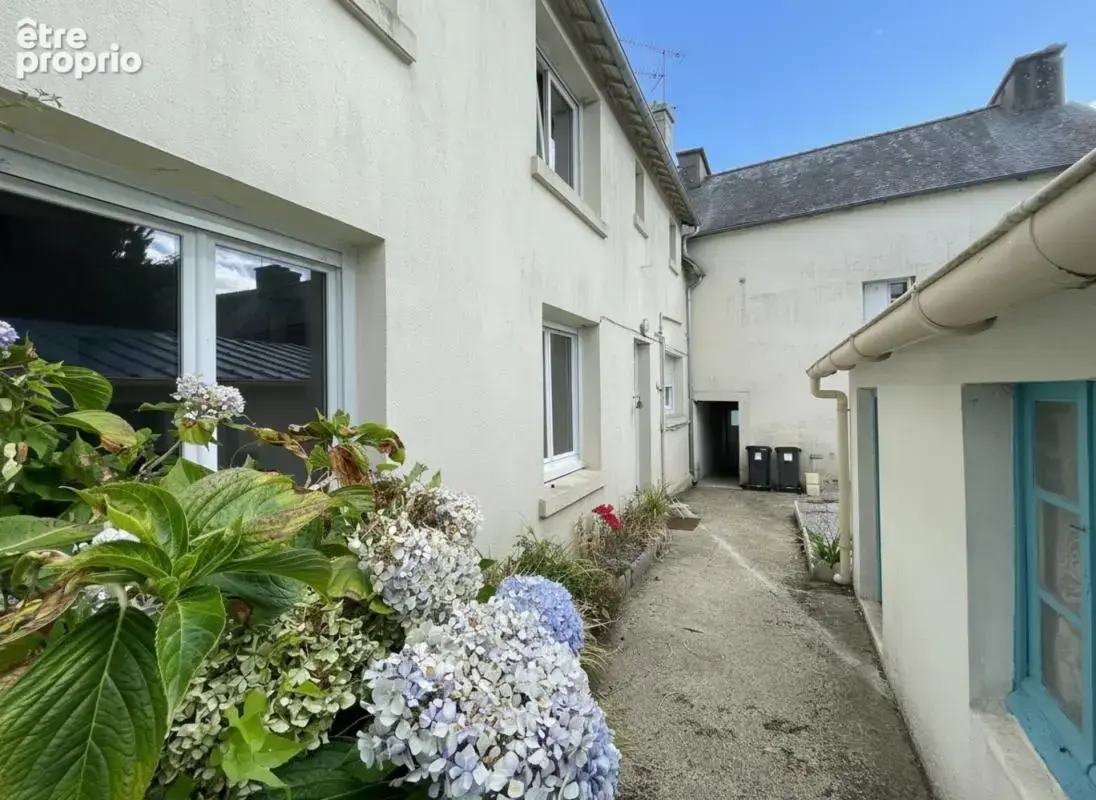 Maison à CORLAY