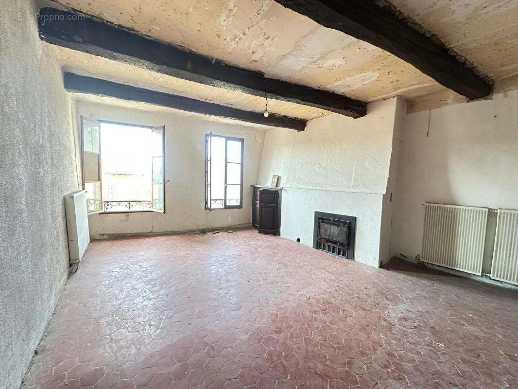 Appartement à MOUSTIERS-SAINTE-MARIE