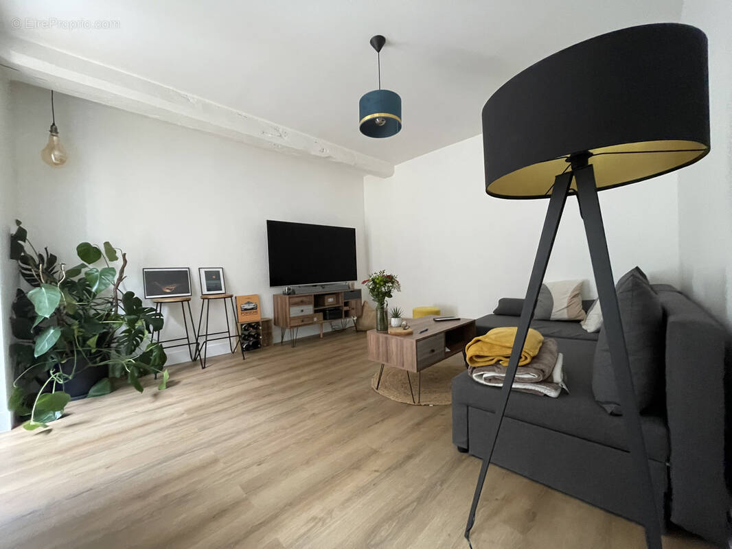 Maison à NEUILLY-EN-THELLE