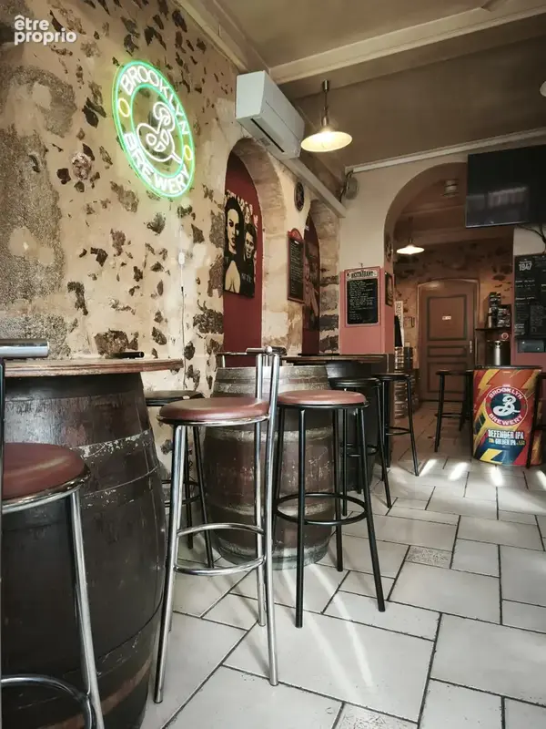 Fond de commerce mythique BAR Au Bout D'La Rue à Sète - photo 4