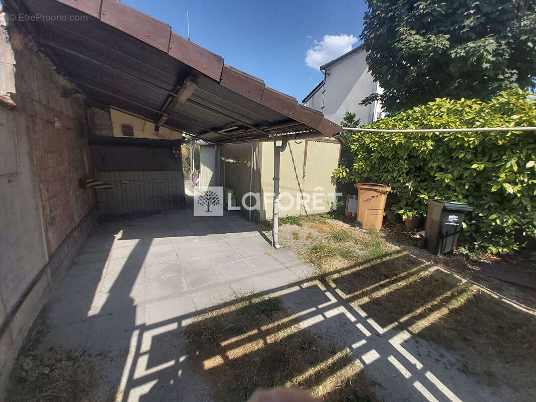 Maison à VILLEMOMBLE