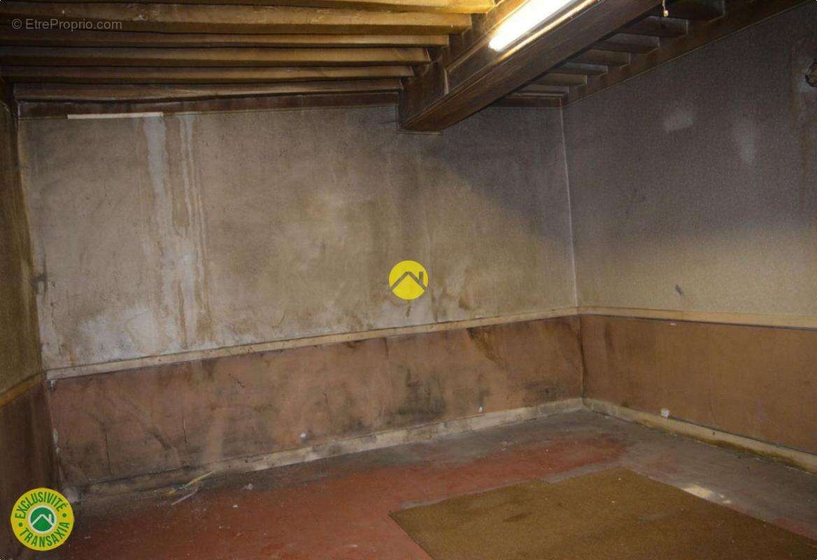 Maison à FOURCHAMBAULT