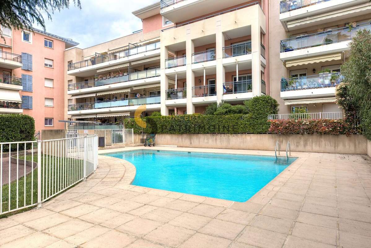 Appartement à CAGNES-SUR-MER