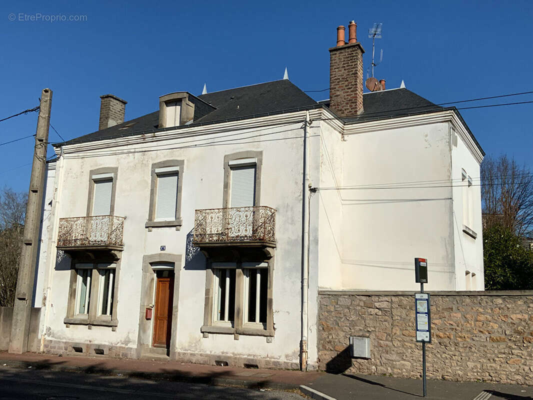 Maison à LE CREUSOT