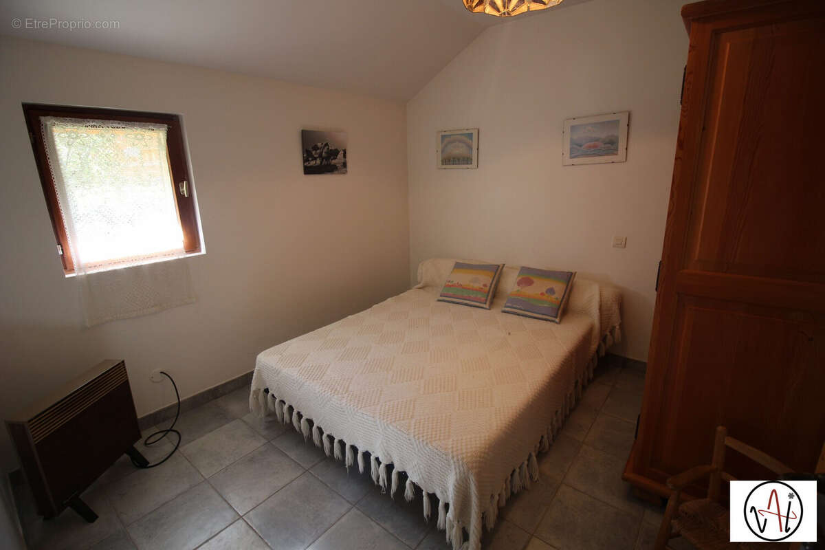 chambre RDC - Maison à VALLOIRE