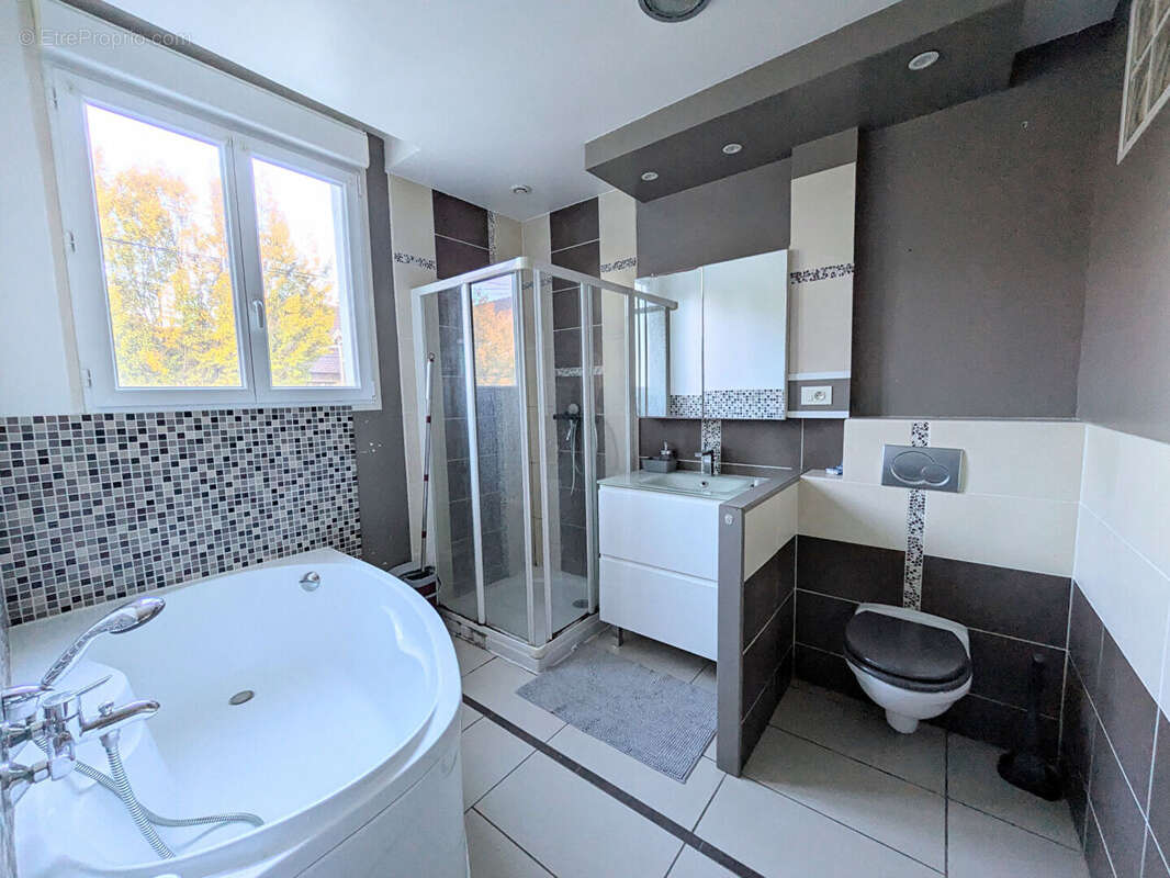 Maison à VILLEMOMBLE