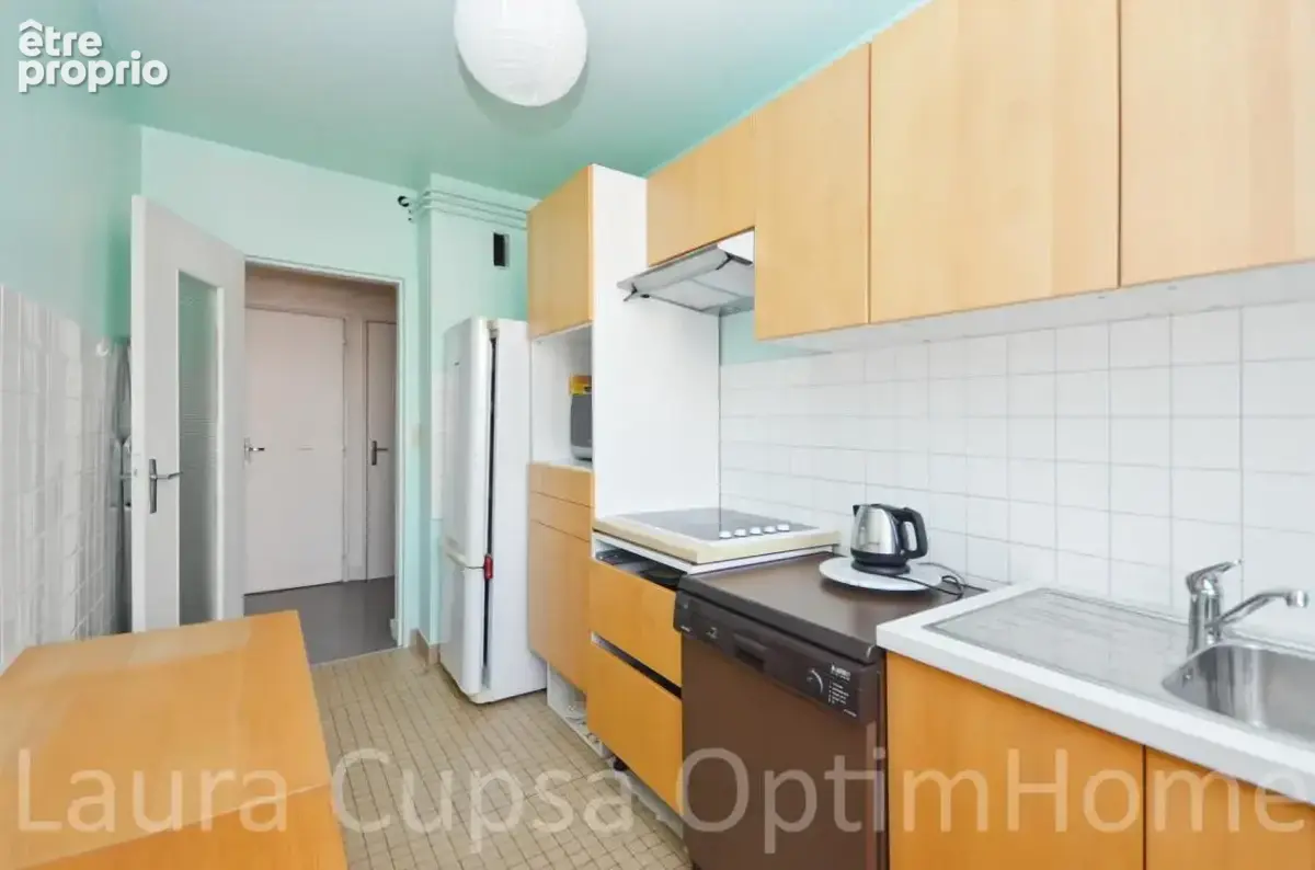 Fresnes - 3 pieces - 61,76 m² - dernier etage - balcon, cave et parking - photo 6