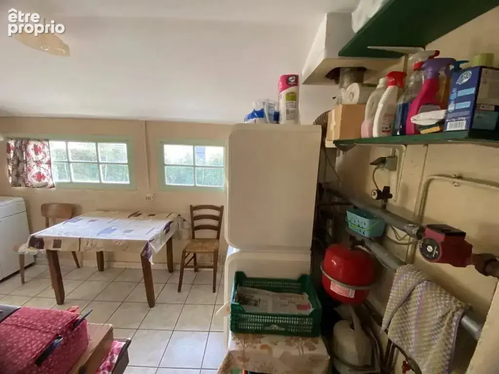 St yzan maison a rafraîchir sur 840 m2 - photo 4