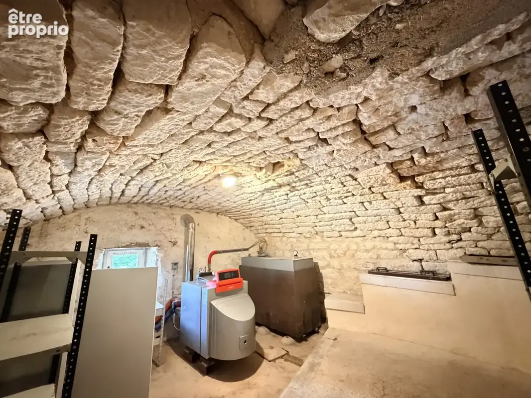 Maison en pierre avec point de vue dominant - photo 13