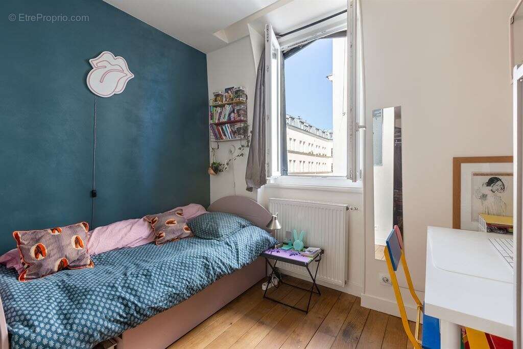 Appartement à PARIS-11E