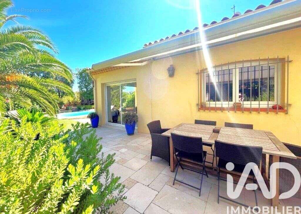 Photo 8 - Maison à FREJUS