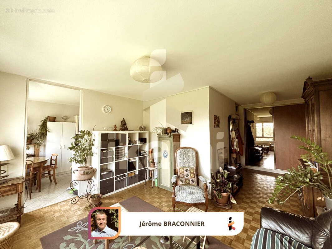 Appartement à OULLINS