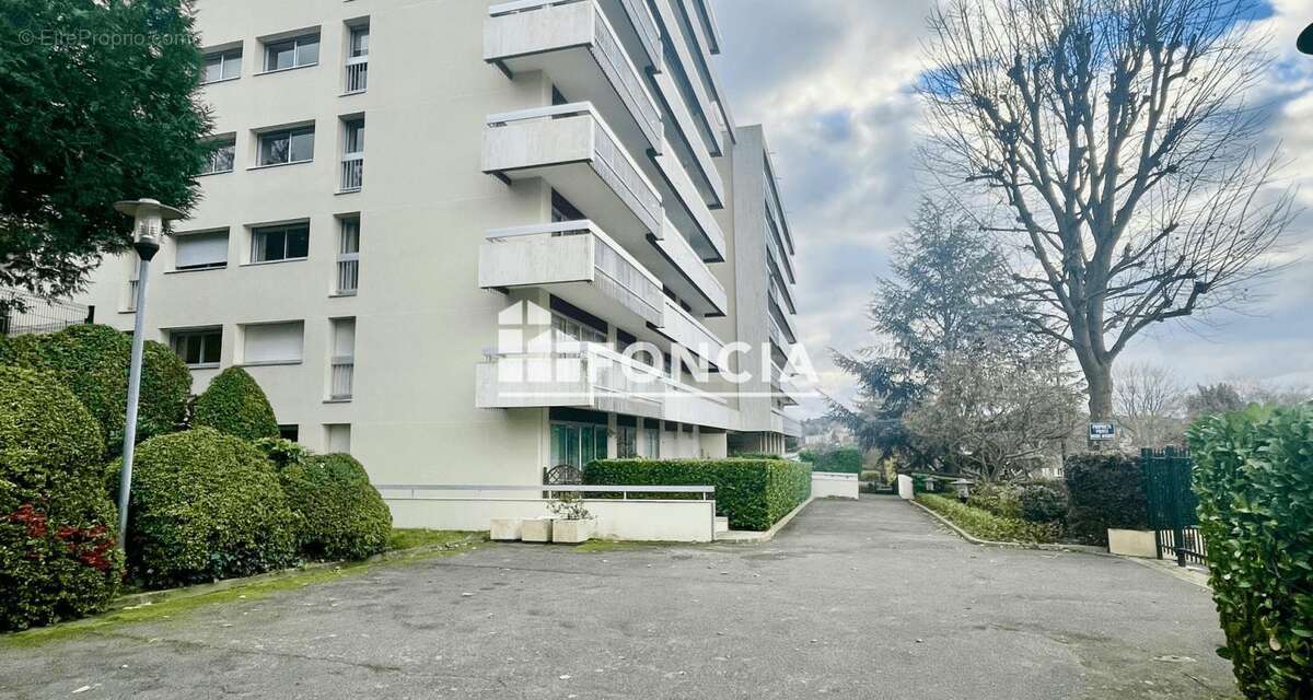 Appartement à SAINT-GERMAIN-EN-LAYE