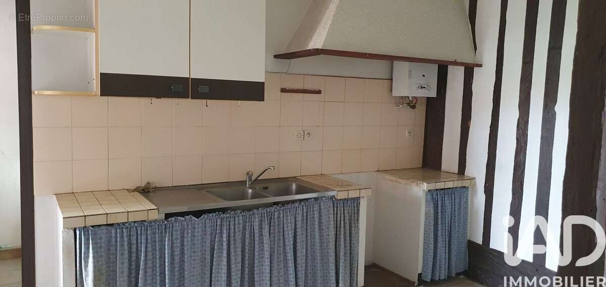 Photo 6 - Maison à SAINT-JULIEN-EN-BORN