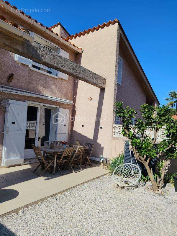 Maison à SAINT-CYPRIEN