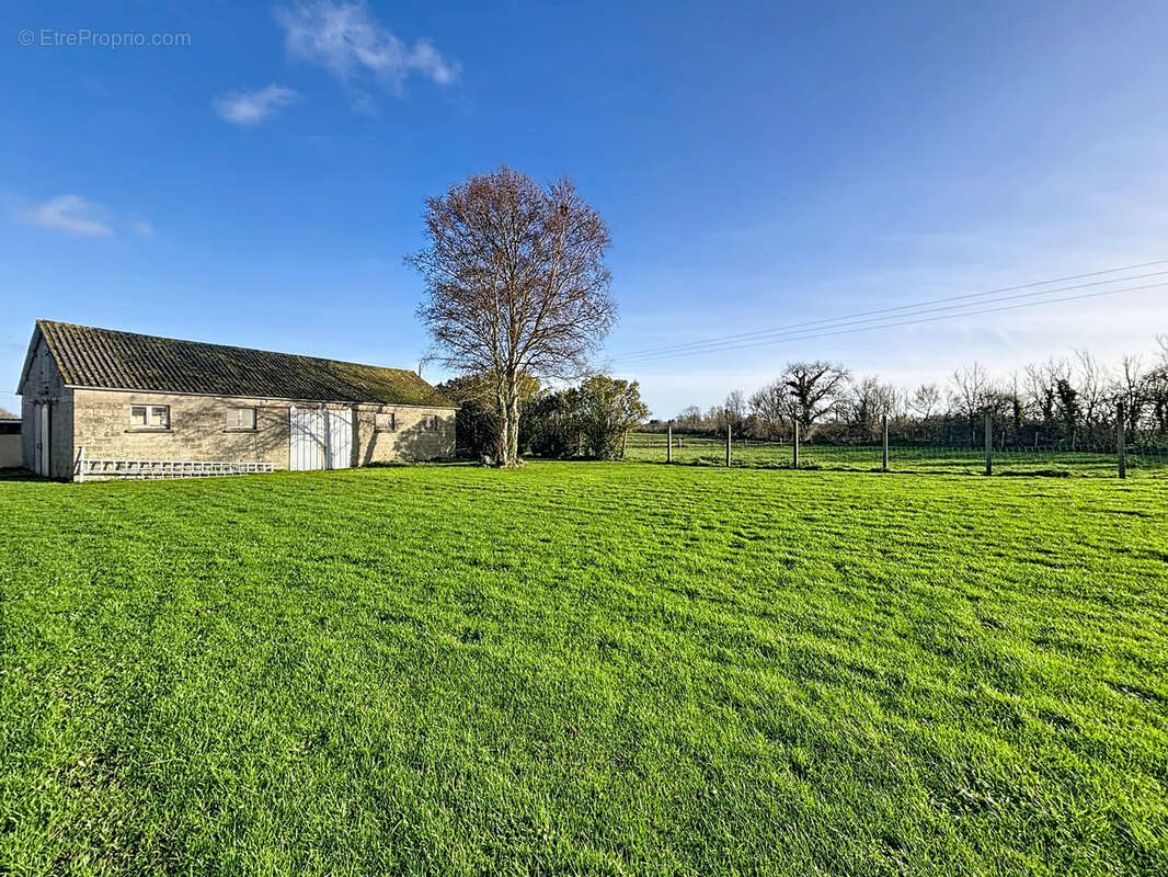 Maison à ISIGNY-SUR-MER