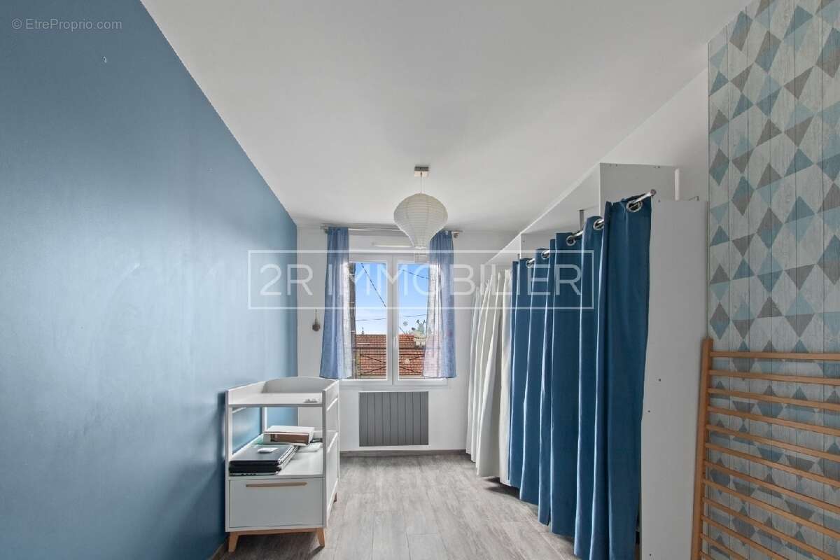 Maison à LIVRY-GARGAN