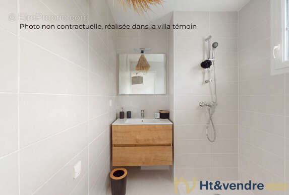 Maison en duplex neuf avec jardin, jacuzzi et vue exceptionnelle sur le massif des Maures - photo 7