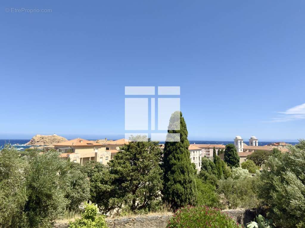 Appartement à L'ILE-ROUSSE