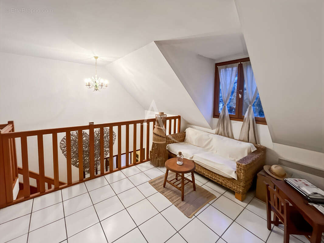 Maison à TESSANCOURT-SUR-AUBETTE