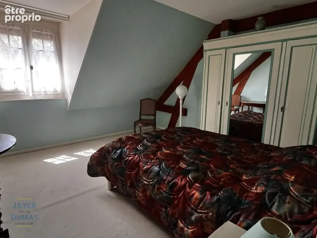 VIREY-LE-GRAND - Vaste Maison traditionnelle avec grande dépendance - - photo 11