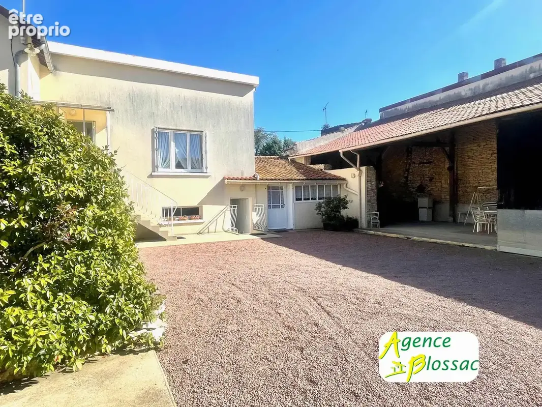 Maison de bourg au calme - photo 2