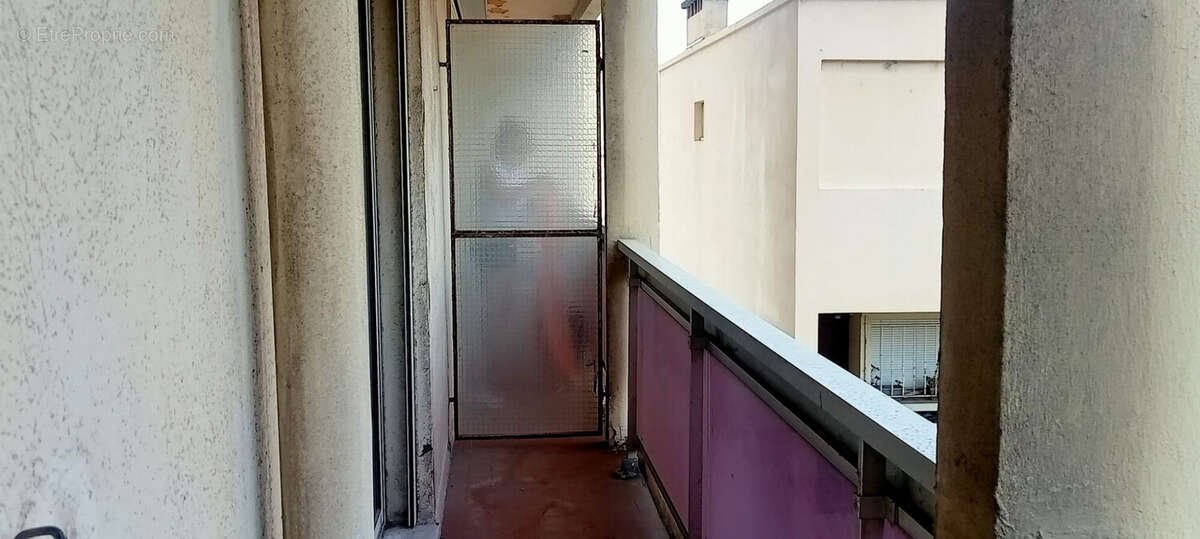 Appartement à MARSEILLE-7E